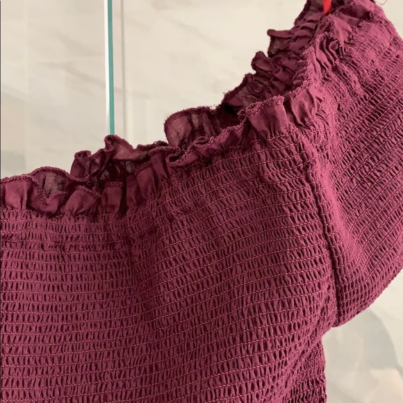 New Off shoulder bergundy dress - Picture 5 of 10